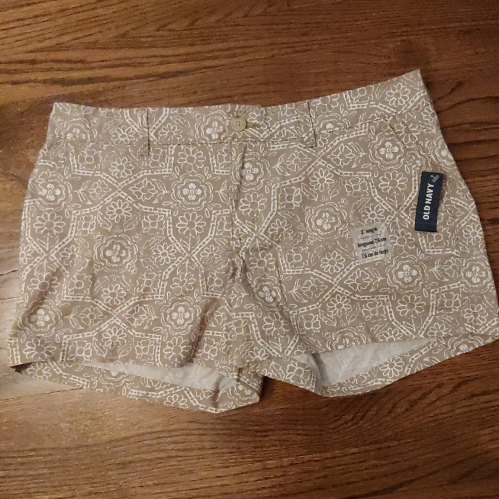 Old Navy shorts-NWT